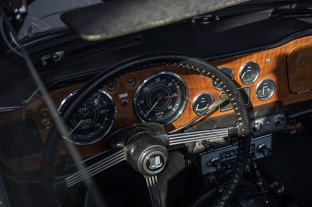 Triumph auto onderdelen.jpg