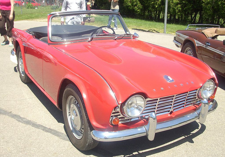Triumph_TR4.png