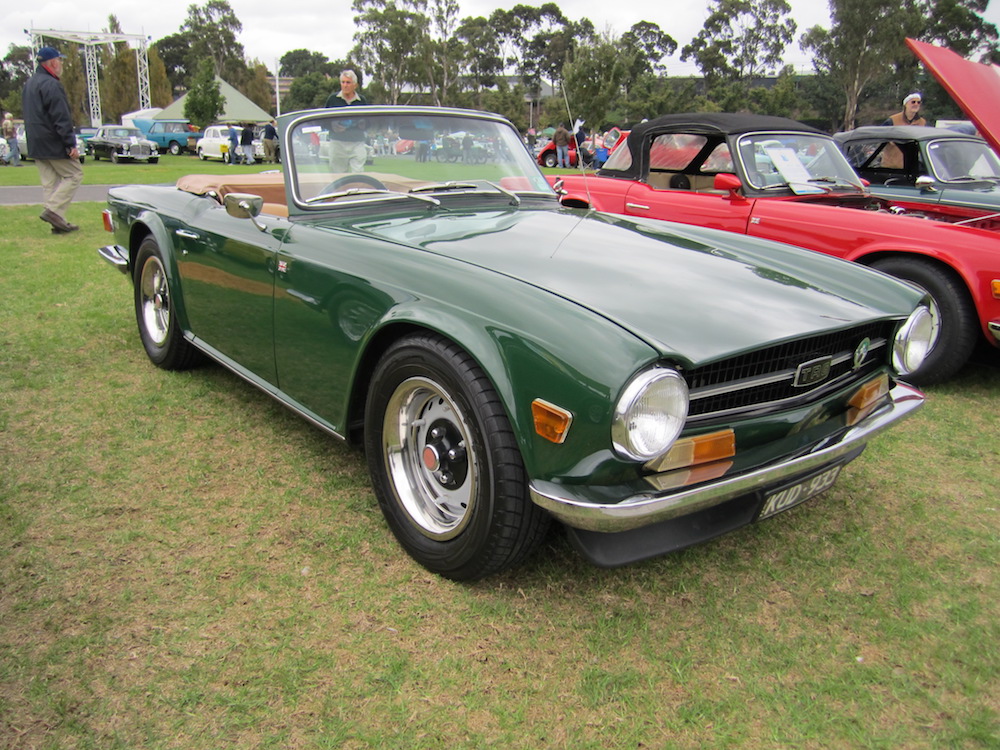 Triumph_TR6.jpg