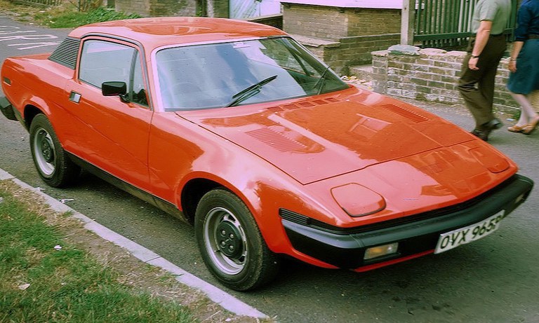 Triumph_TR7_Hardtop.jpg